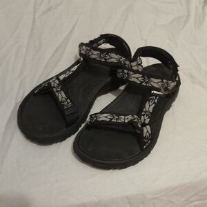 Teva Hurricane XLT Black Sz 6
